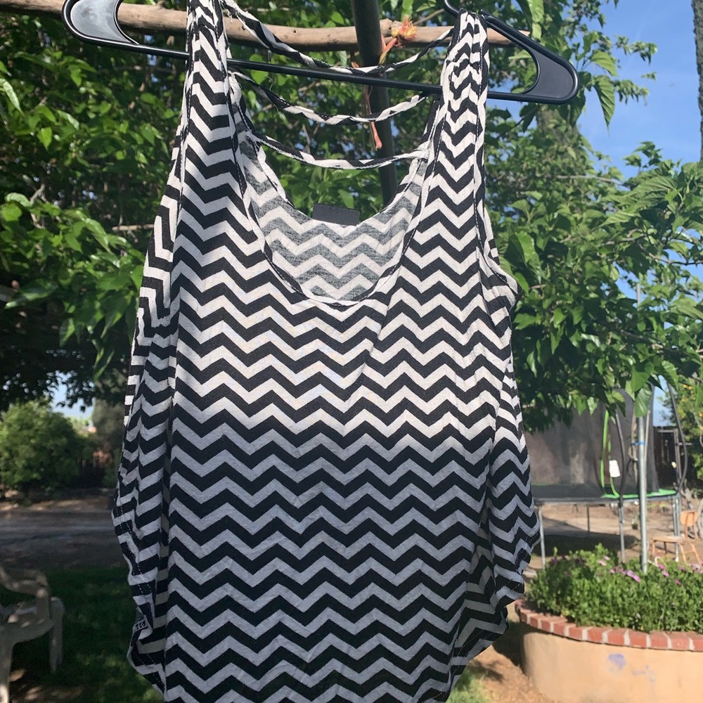 Rue 21 stripped crop top